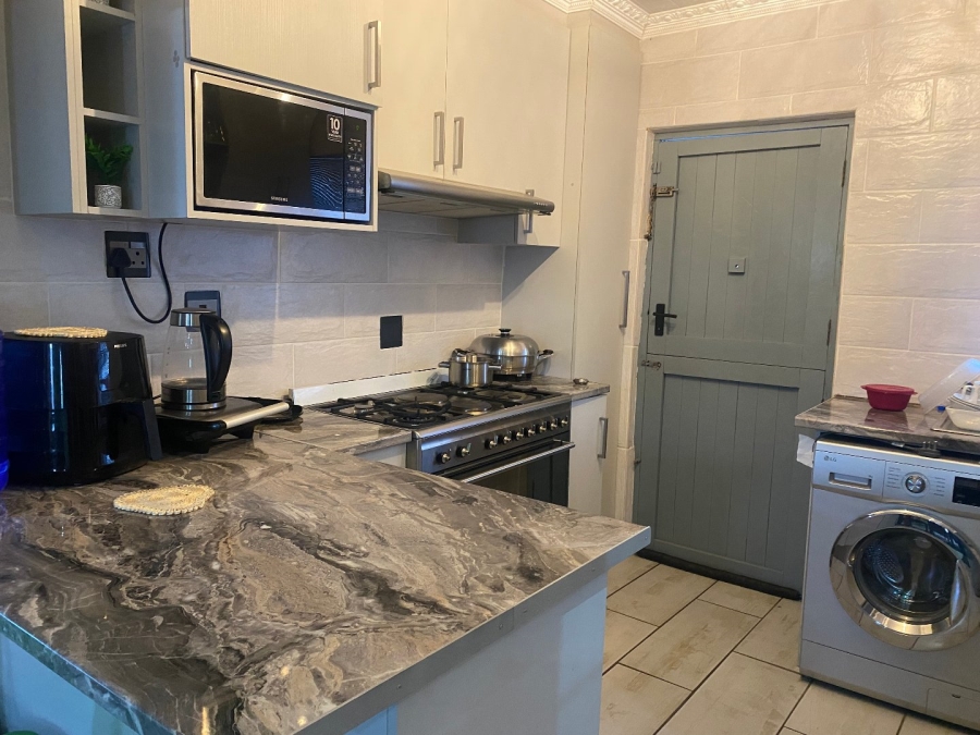 3 Bedroom Property for Sale in Gompo Town Eastern Cape